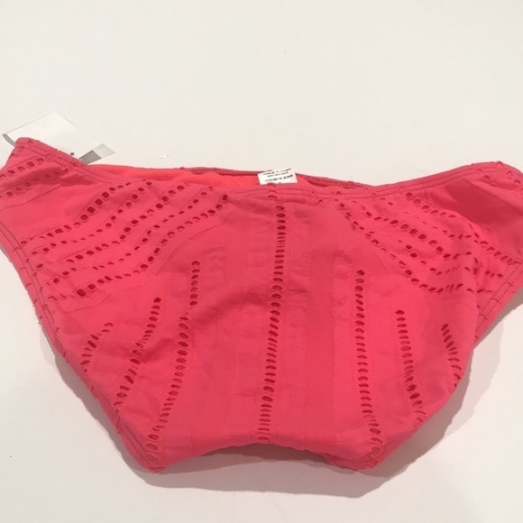 Kenneth Cole reaction bikini bottom coral size SNWT - Picture 3 of 3